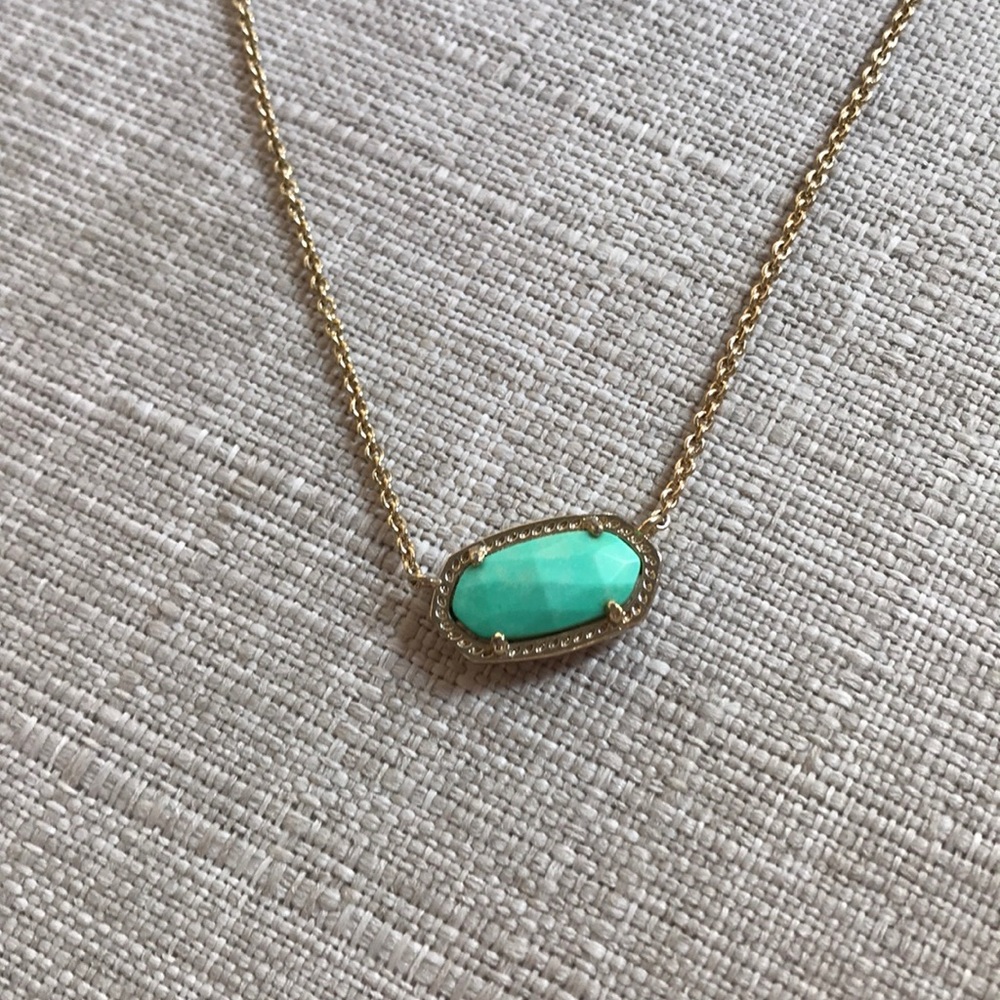 Kendra Scott Elisa Pendant Necklace in Seafoam